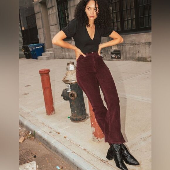 Levi's Ribcage Boot Cut Pants Jeans in Malbec Cord Corduroy - Picture 13 of 16